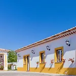 A Casa Da Andorinha Ferienhaus Salir de Matos
