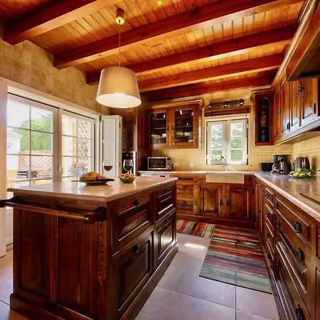 펜션 A Casa Da Andorinha 살리어드마토스