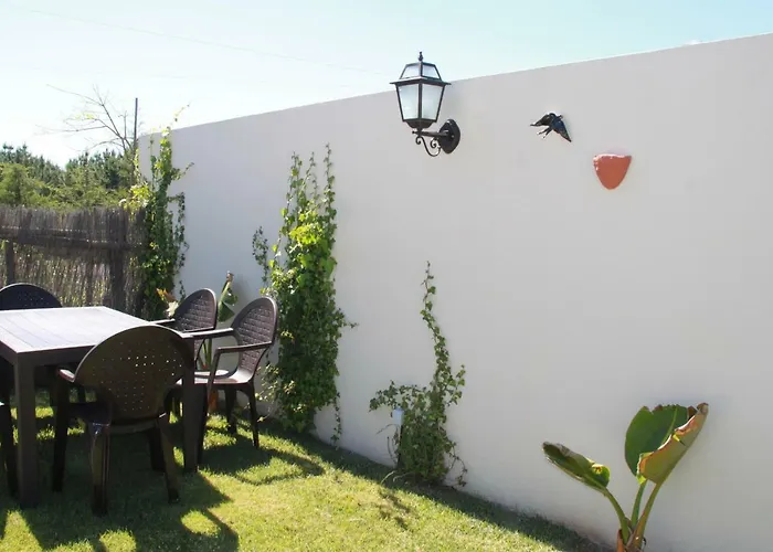 Holiday home A Casa Da Andorinha Salir de Matos