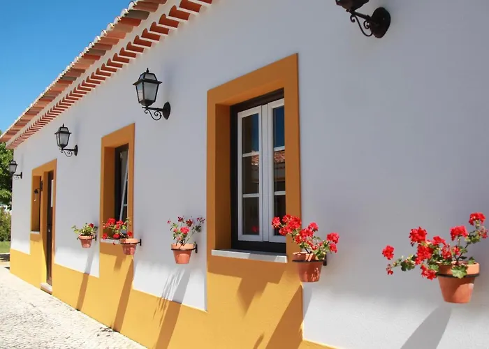 Holiday home A Casa Da Andorinha Salir de Matos